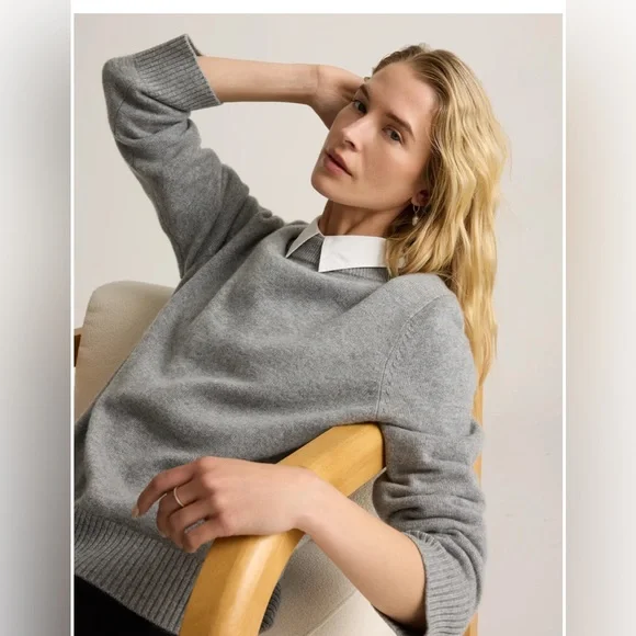 Quince Mongolian Cashmere Oversized Crewneck Heather Grey Sweater - Picture 3 of 12